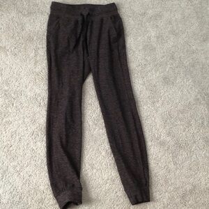 Lululemon joggers